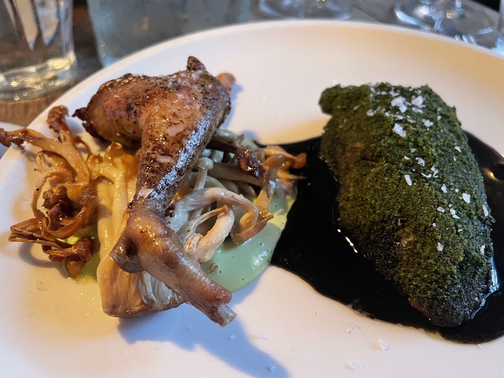 Ñ is een Spaanse havenkroeg met eerlijk eten