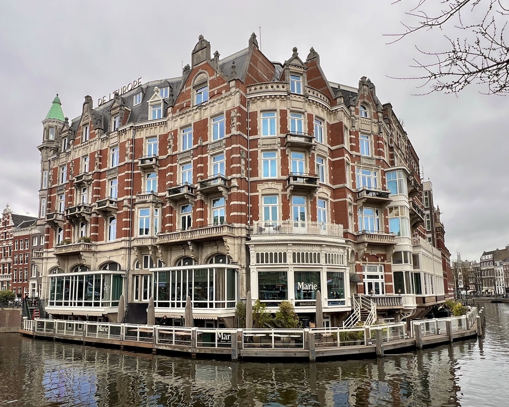 Bij Marie komen Parijse charmes en Amsterdamse gezelligheid samen