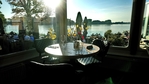 De Tuin restaurant met plas.JPG