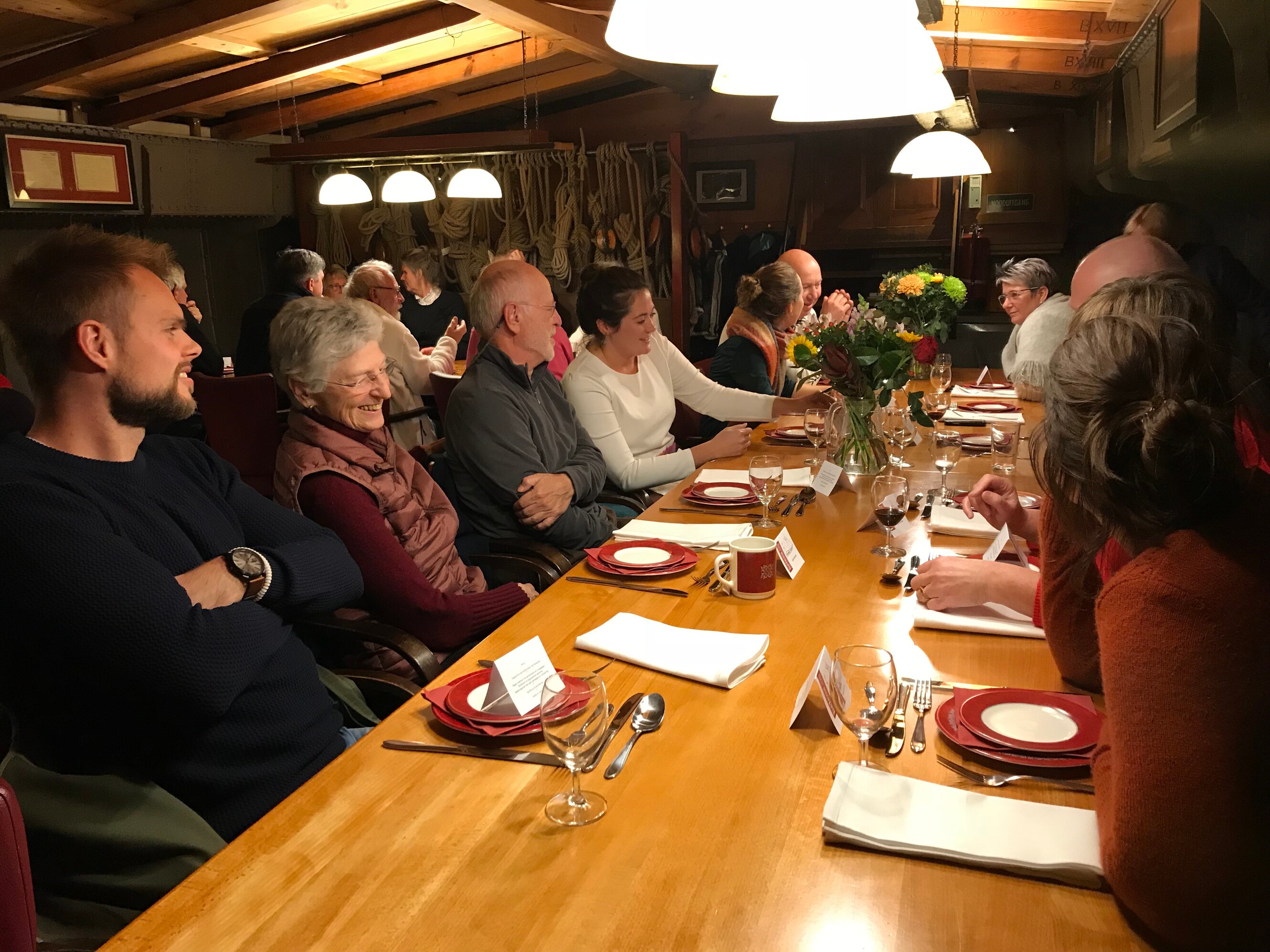 Sfeervol dineren op varend monument ‘Helena’