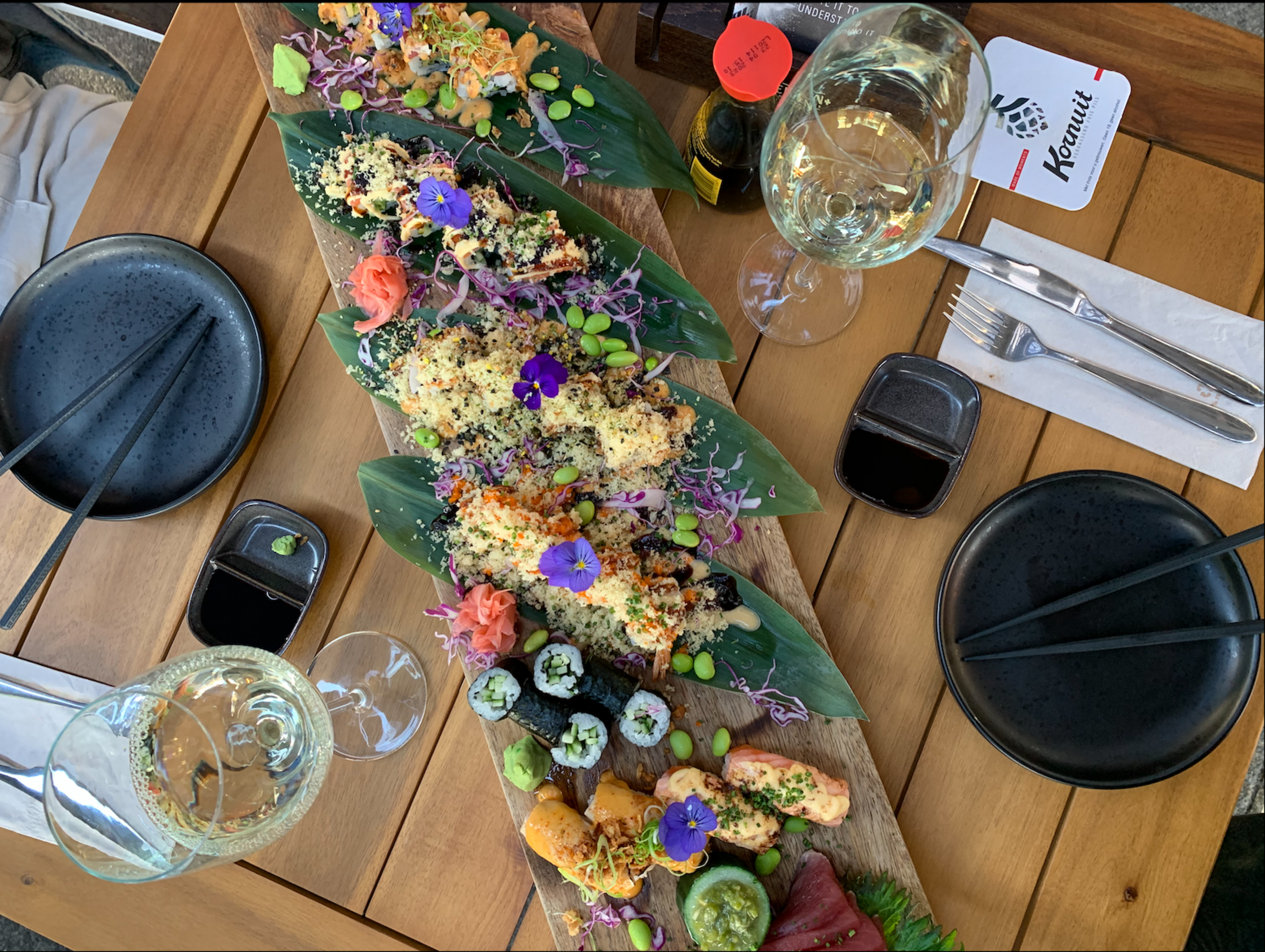 Sushi at De Schuimspaan, het oog wil ook wat