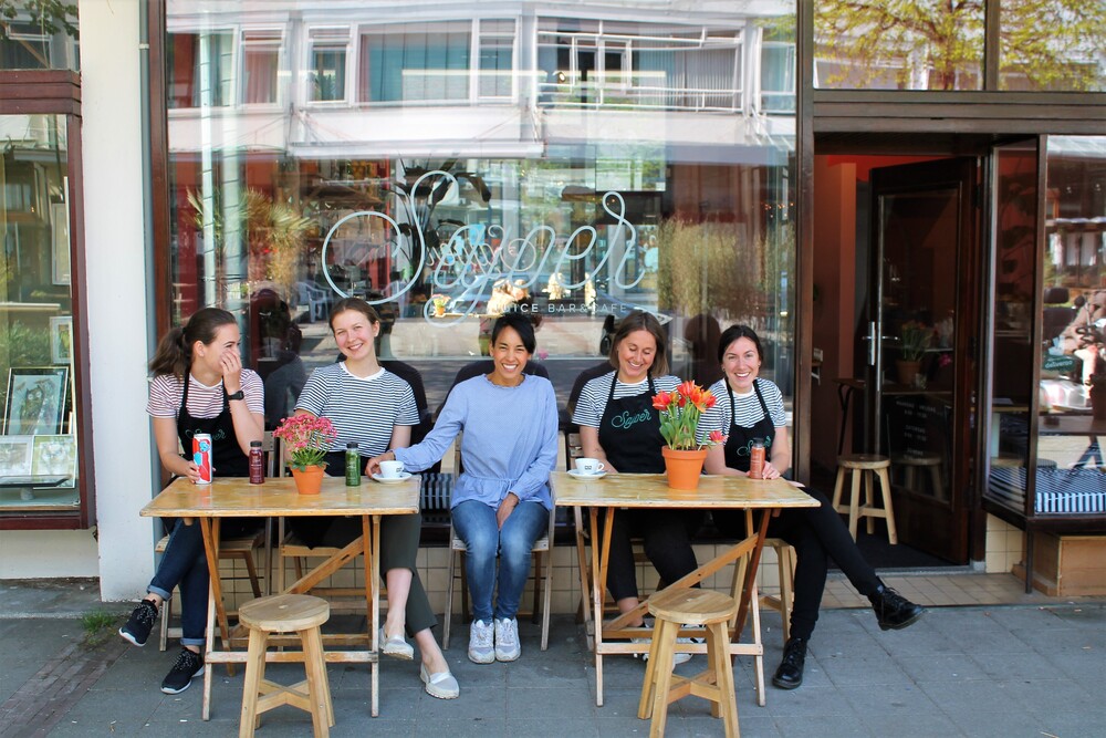 Slowjuicers in actie bij verbouwd Sajoer