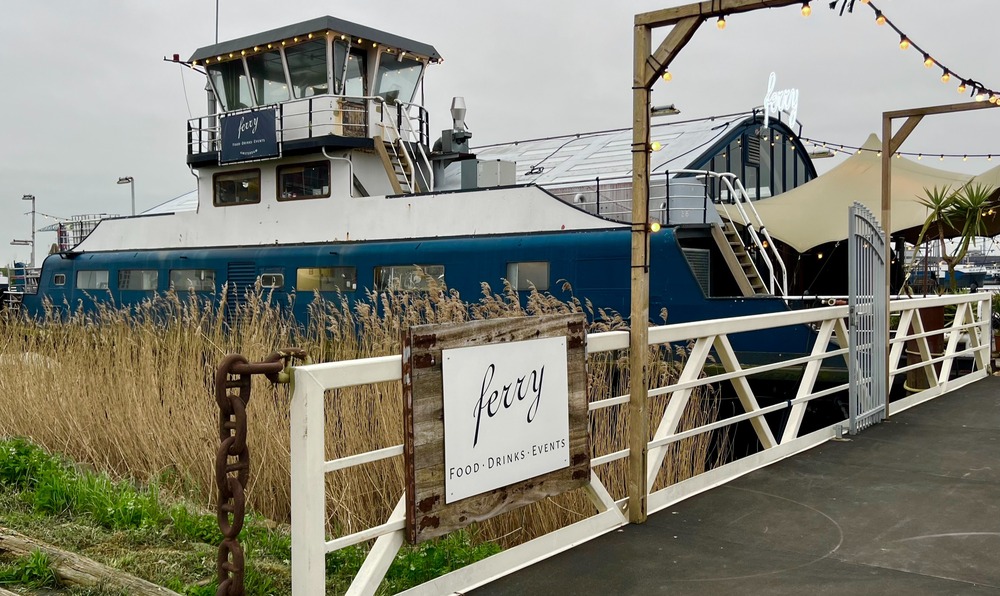 Buiten of binnen, bij Ferry ben je altijd aan het goede, drijvende adres