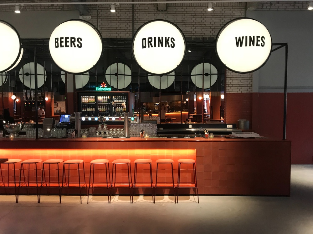 Met deze vijftien stands openen de Foodhallen de deuren