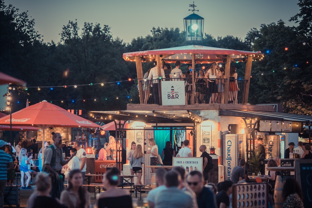 Je kan nu romantisch dineren in de vuurtoren op Festival Trek
