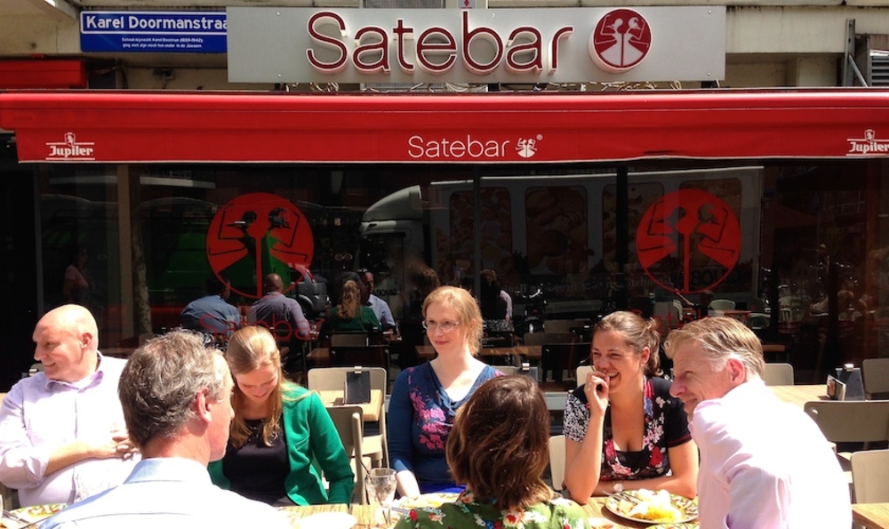 De kookkunst van tante Nans leeft voort in Satebar