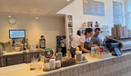 debuikvanamsterdam-cafe bica-toonbank.jpeg
