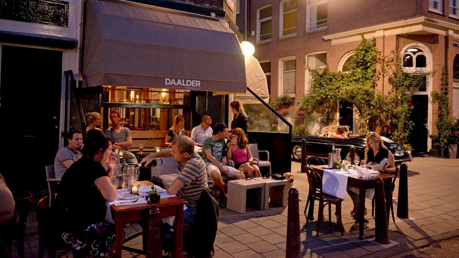 De hele zomer barbecueën in deze tien restaurants De Buik van Amsterdam