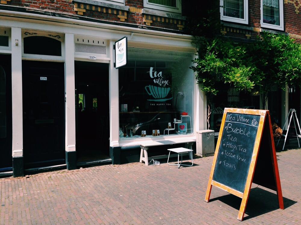 Taart, tosti's en thee bij Tea Village