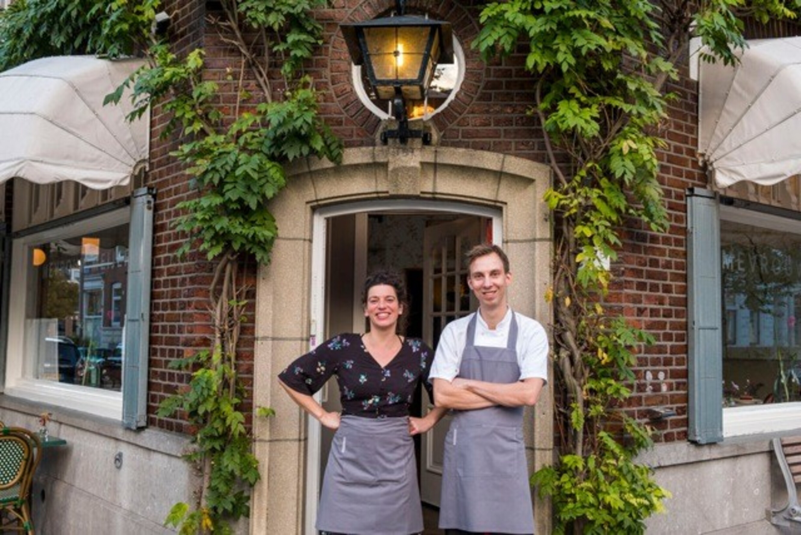 Karin en Nils nemen Mevrouw Meijer over: “De klassiekers houden we er gewoon lekker in"