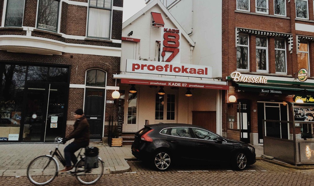 Kade 87, lief papa-en-mama-zaakje in Kralingen