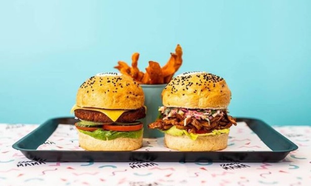 Op z’n veganistisch genieten in De Pijp: Deer Mama Vegan Mylk & Burger Bar