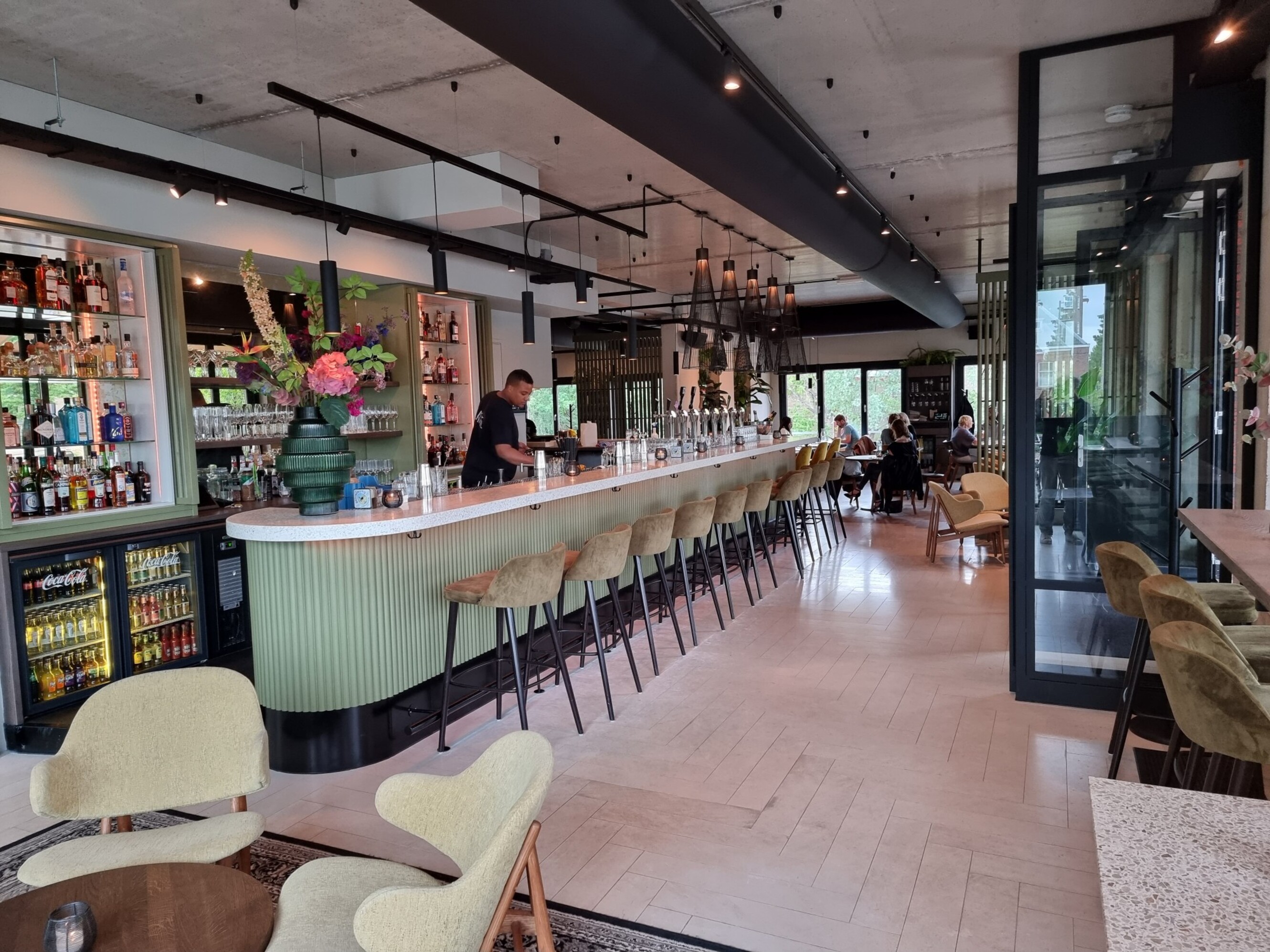 Larette bar & restaurant brengt de sfeer  van het New Yorkse meatpacking district