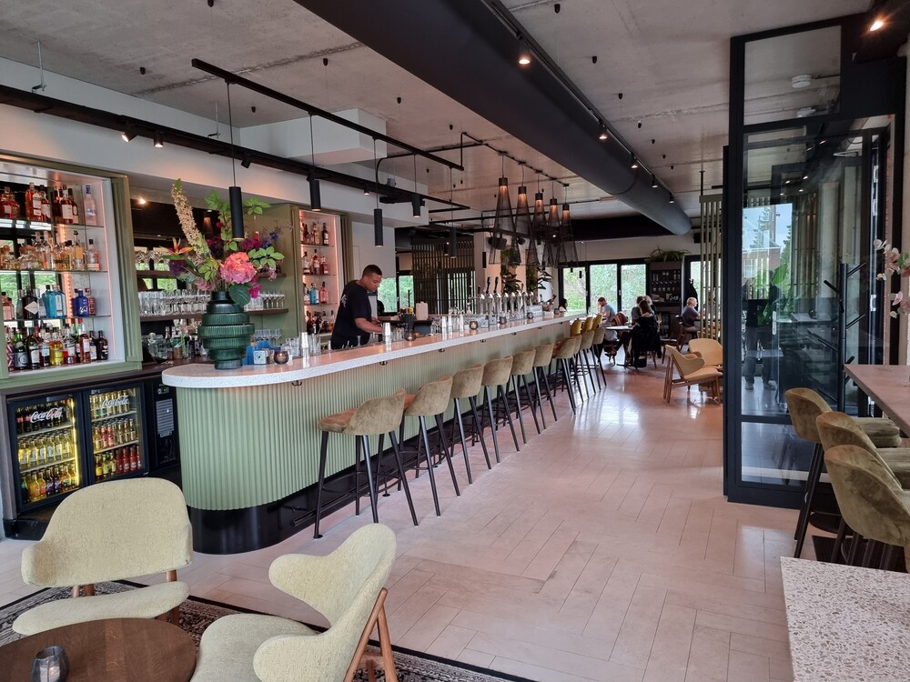 Larette bar & restaurant brengt de sfeer  van het New Yorkse meatpacking district