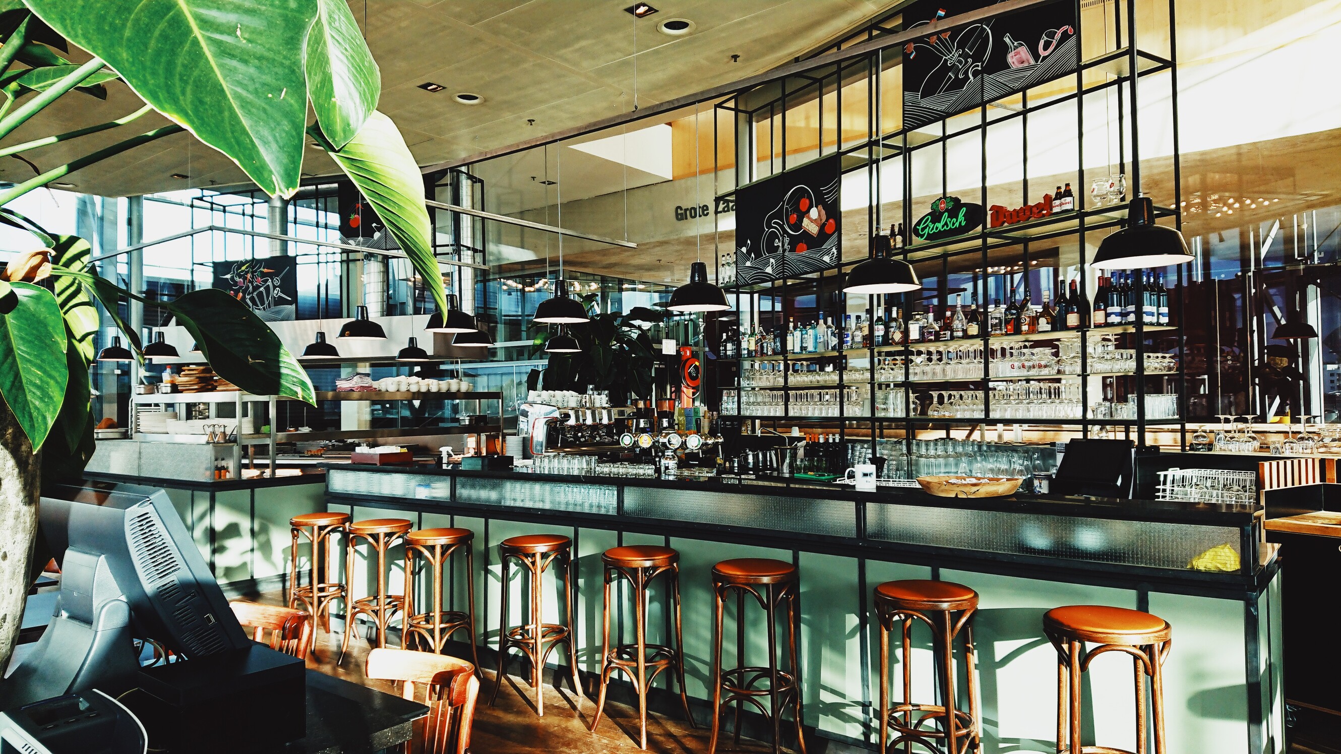 4'33 grand café