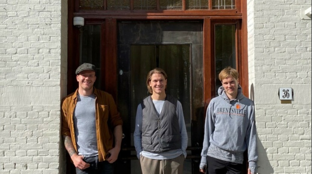 Het bruine café in een modern jasje; maak kennis met de heren van Café Binnenvisser
