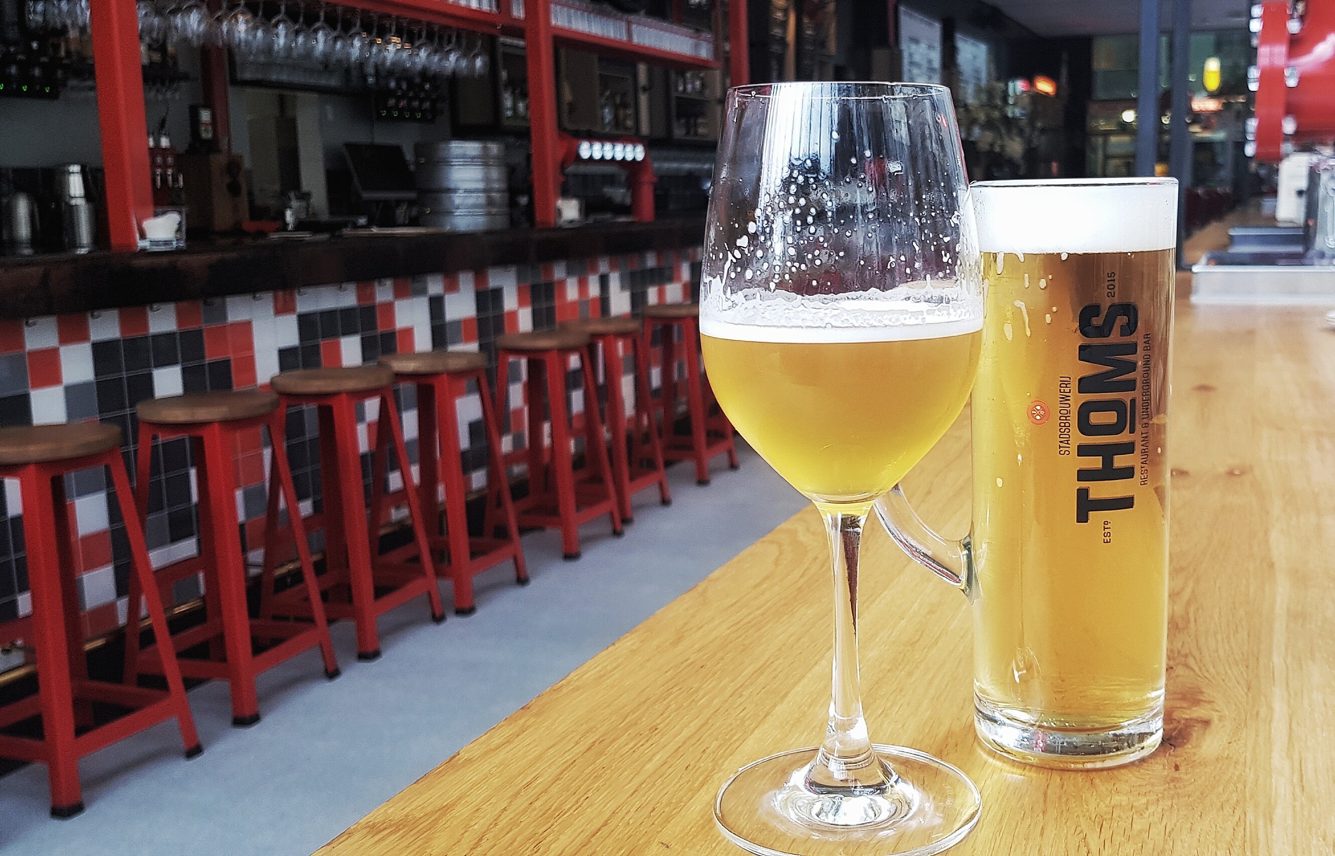 THOMS Stadsbrouwerij Al één jaar het meest verse bier van Rotterdam