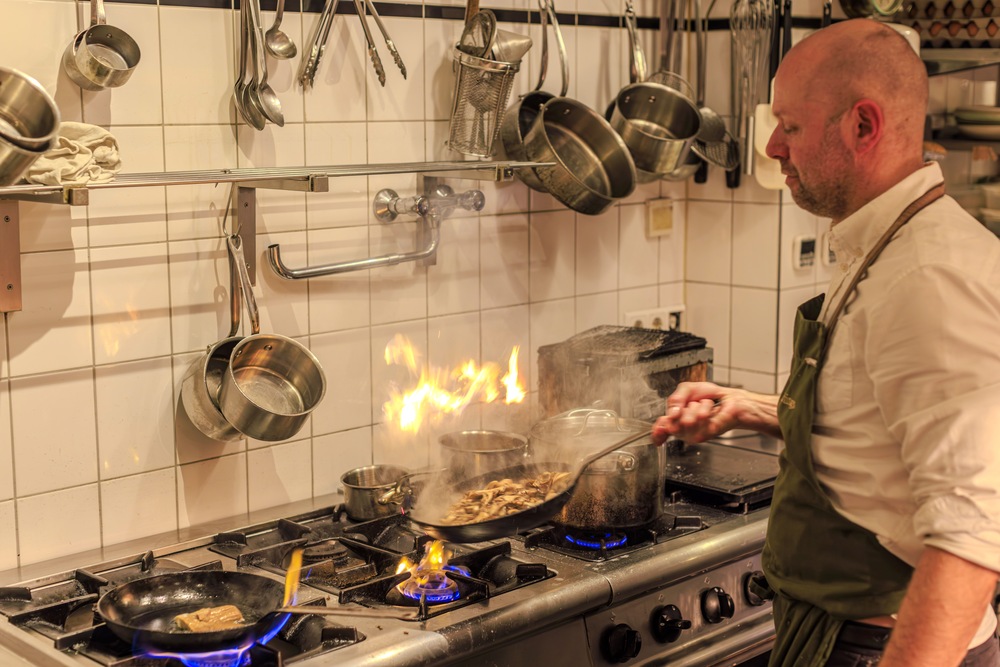 Club de Buik: voordeel, voorrang en voorproeven
