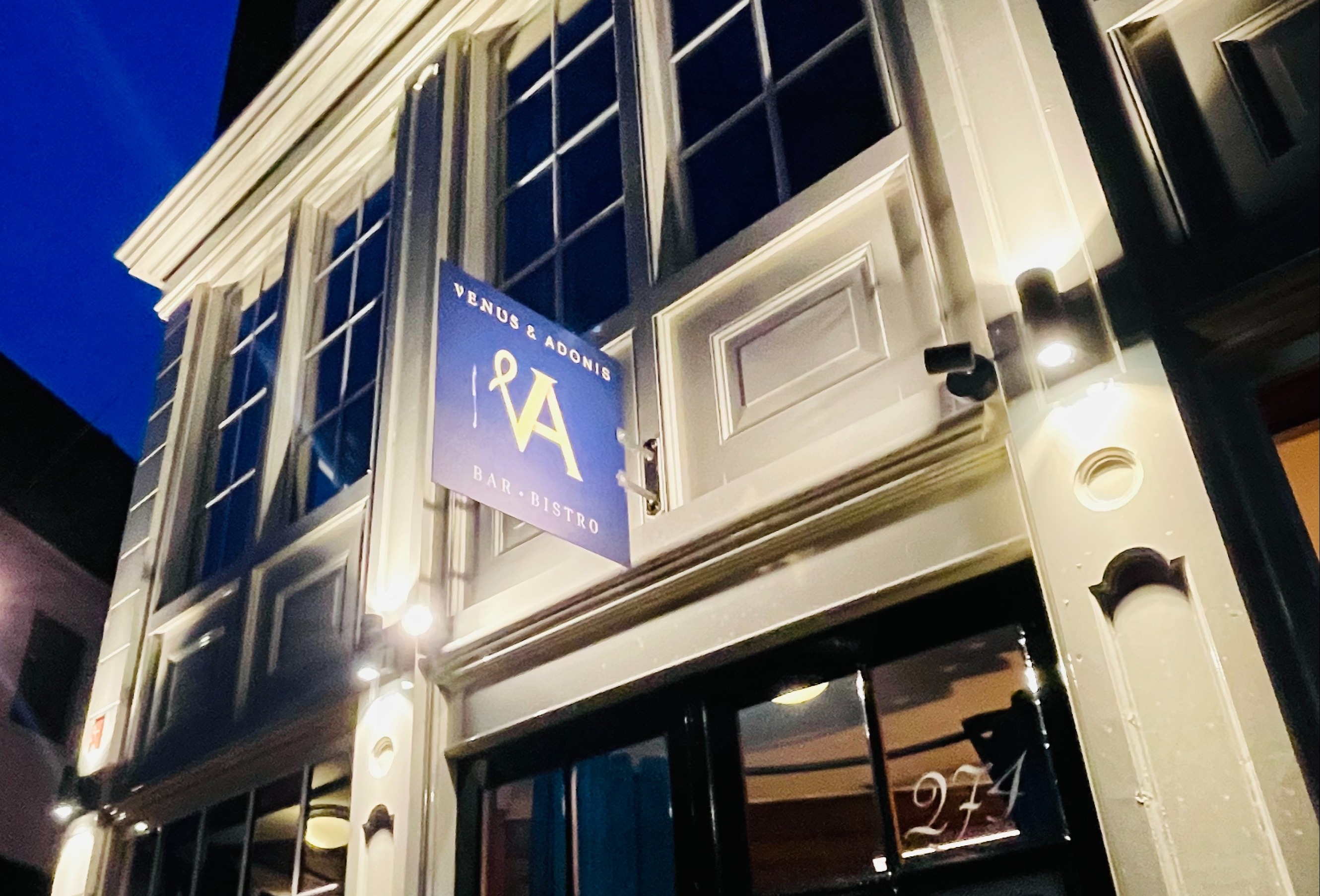 Bistronomie d’Amsterdam bij V&A Bar • Bistro