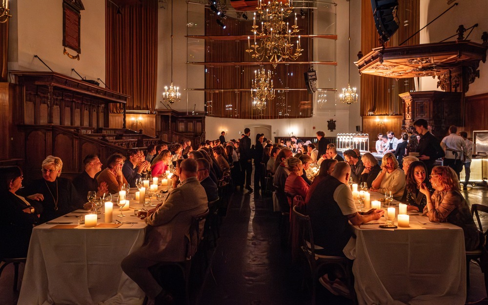 Het Twelve Hands Dinner is een spectaculair culinair samenspel