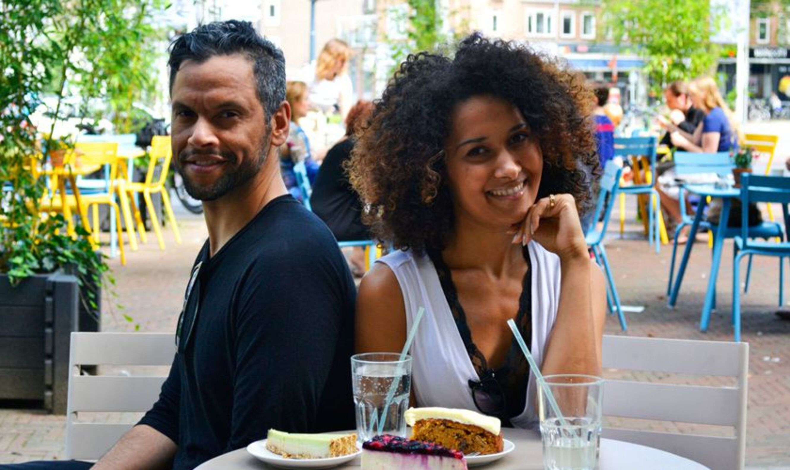 Cakesplaza: we can cake over the world!