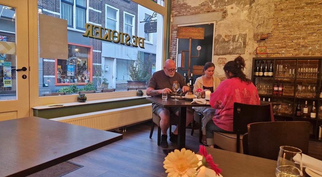 De Stoker: nostalgie en finesse in hartje Schiedam