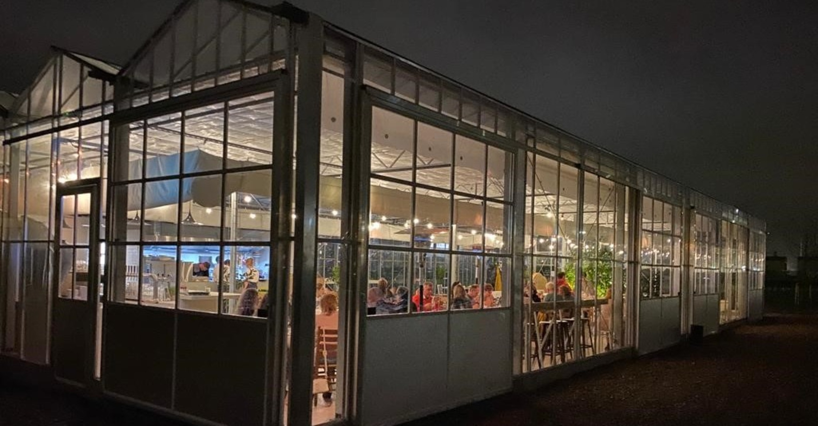 Café Clementine De Buik van Rotterdam