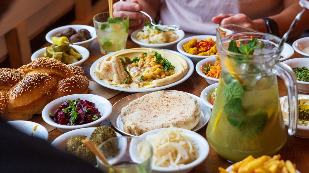 Een avondje Tel Aviv streetfood bij Esh Pitaria & Bar