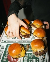 De beste smashburgers in Rotterdam: hier eet je ze