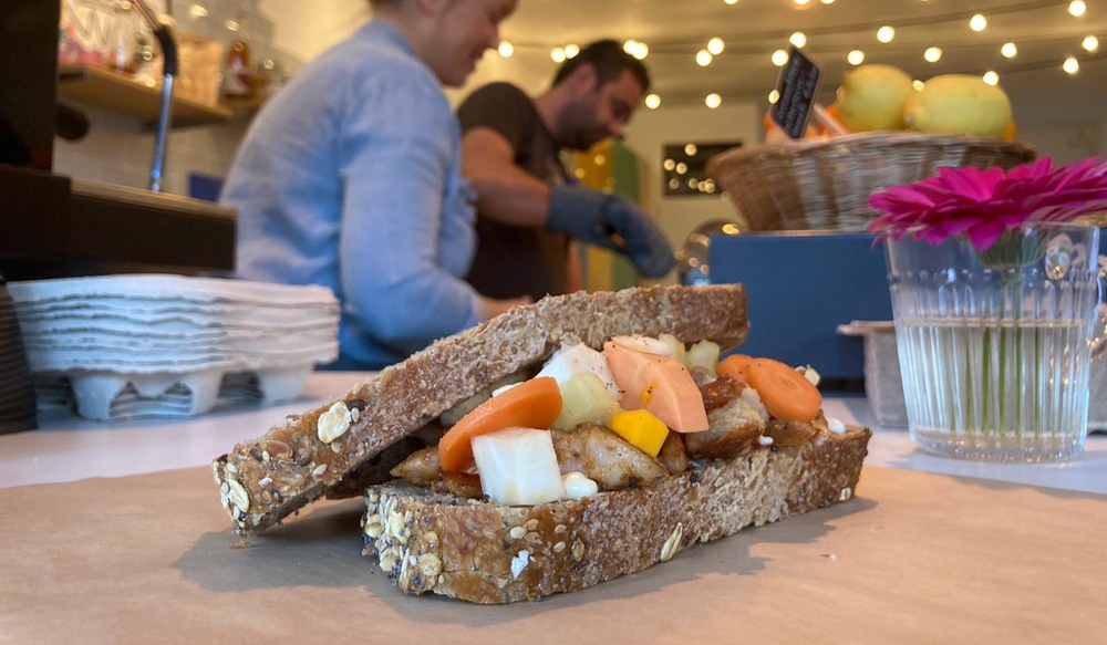 Wolf Coffee in Charlois: van de buurt en voor de buurt