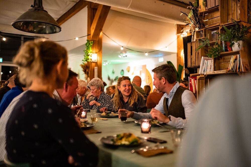 Comedy, culturele en culinaire ontdekkingstocht: bezoek de Tasty Tiengemeten