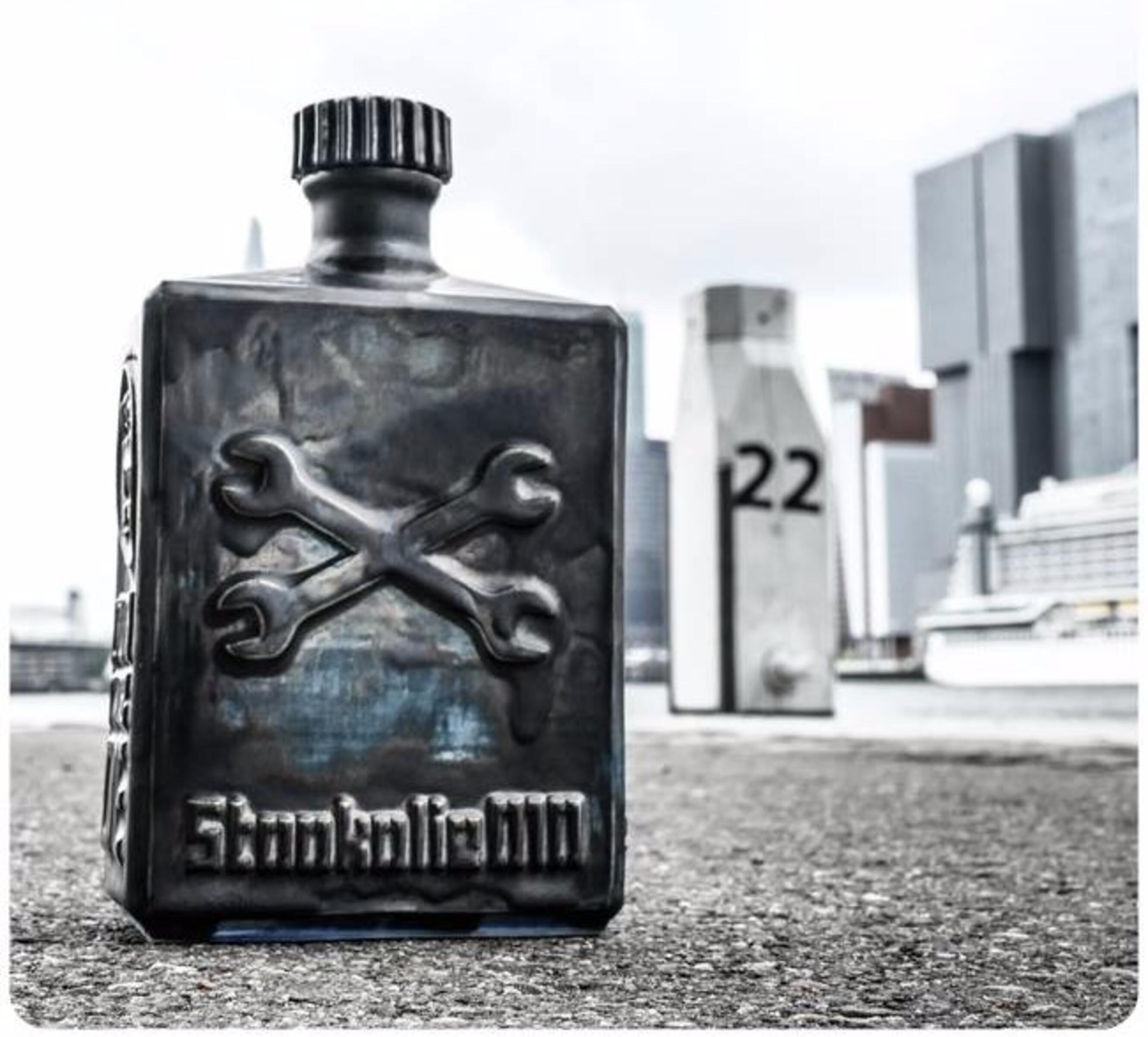 STOOKOLIE 010: Rotterdamse underground in een fles
