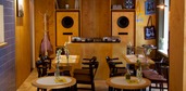 loop 51 - interieur - de buik van amsterdam.jpg