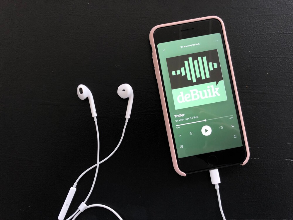 De Buik introduceert eigen podcastserie: Uit eten met de Buik