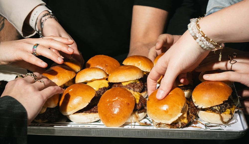Greatest Of All Time: Amerikaanse plannen en smashburgers in oude Holy Smoke