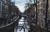 Support your locals: het coronavirus in Amsterdam