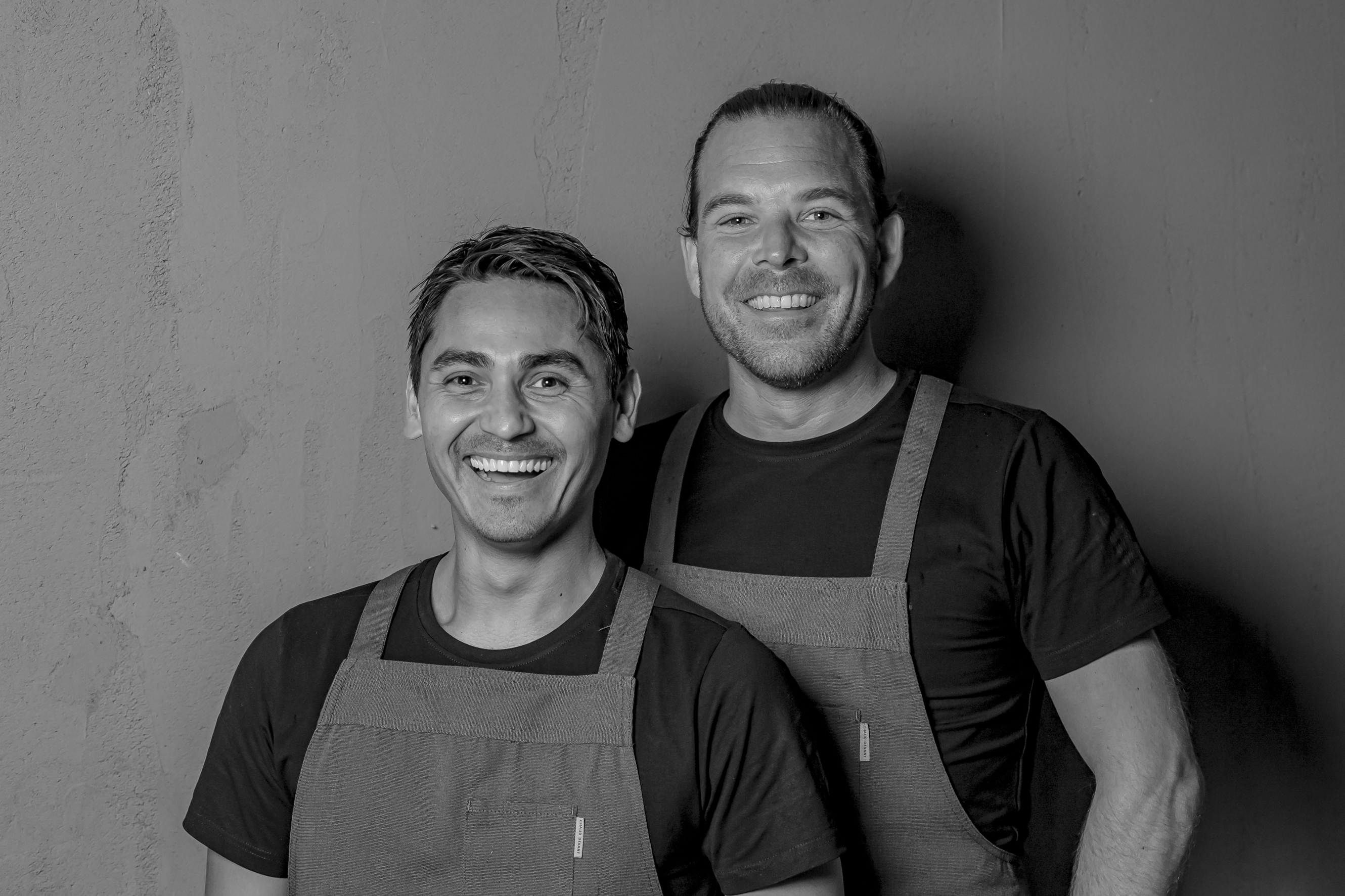 Paniek tijdens de feestdagen? Deze chefs helpen je uit de brand met een recept: langoustine met guanciale en vinaigrette van hazelnoot van Joris Bijdendijk