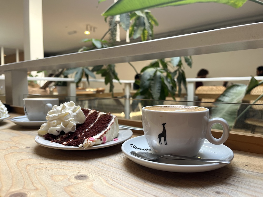 Kletsen, werken of iets vieren kan allemaal bij The Tea Lab
