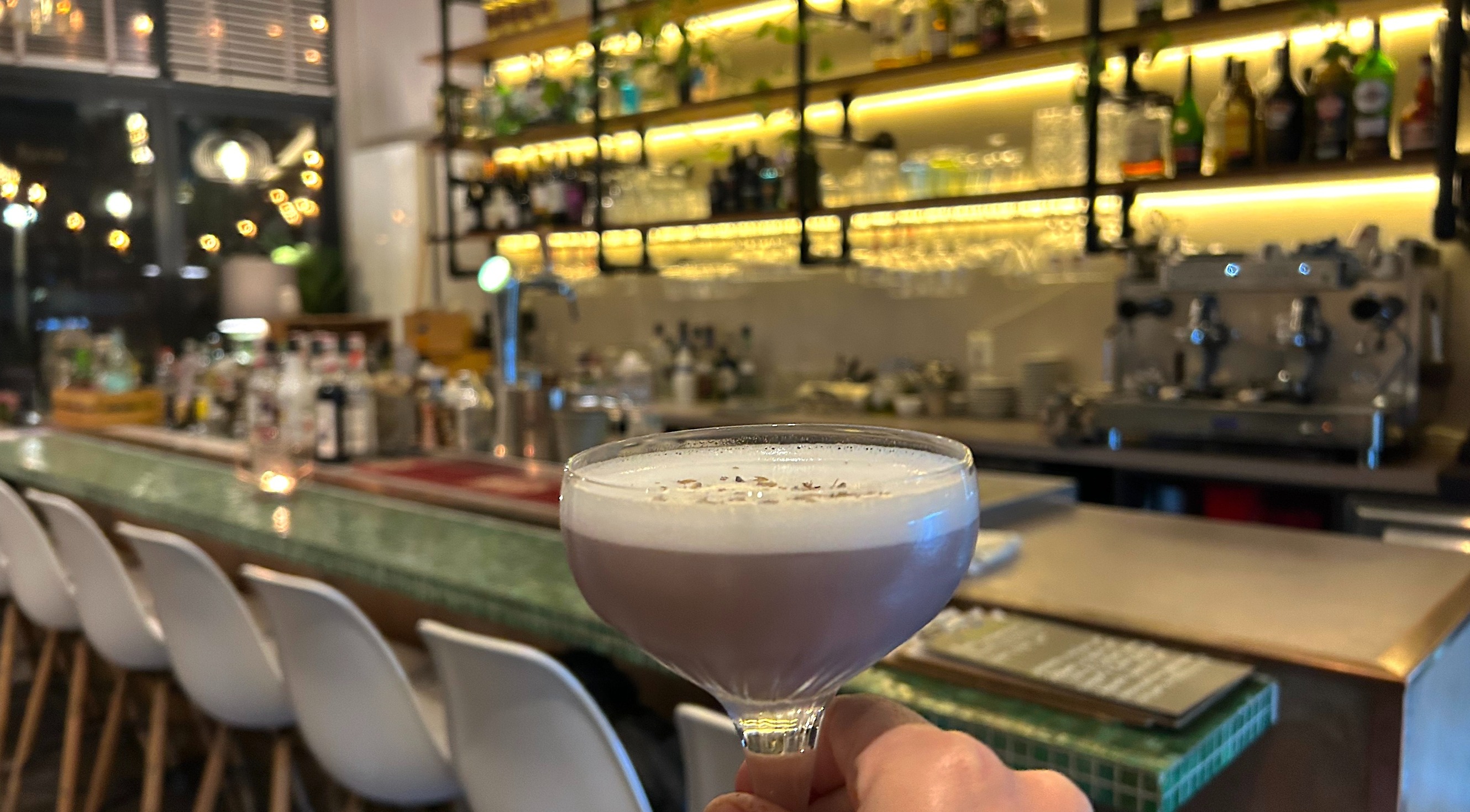Nieuw bij Bomm Bar Bistro: de high cocktail
