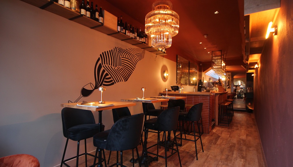 Oocker Amsterdam wint 'Wine Bar of the Year 2023/2024'