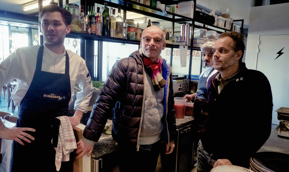 Café Rotterdam krijgt superterras op de Maas