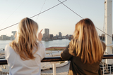 Zwaaien naar het verleden, proeven van het nu op het Lido-terras van het ss Rotterdam