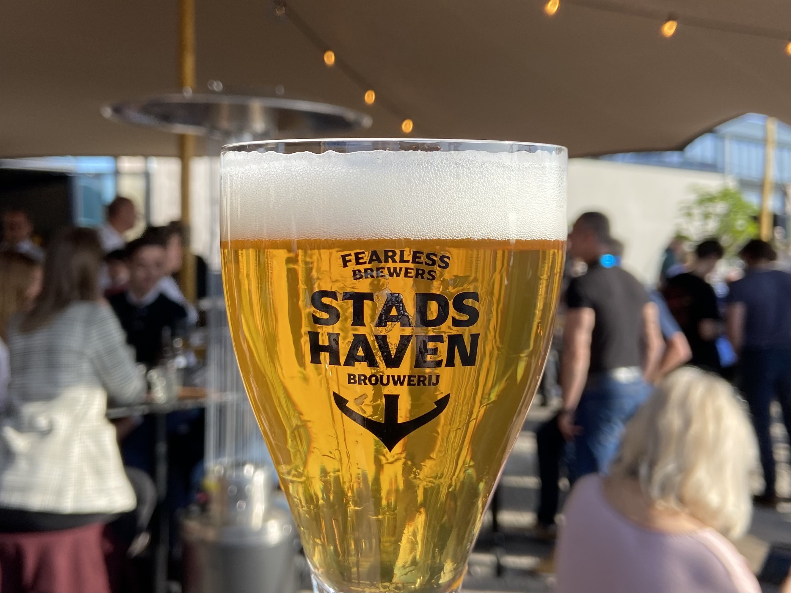 Stadshaven Brouwerij viert opening groot terras