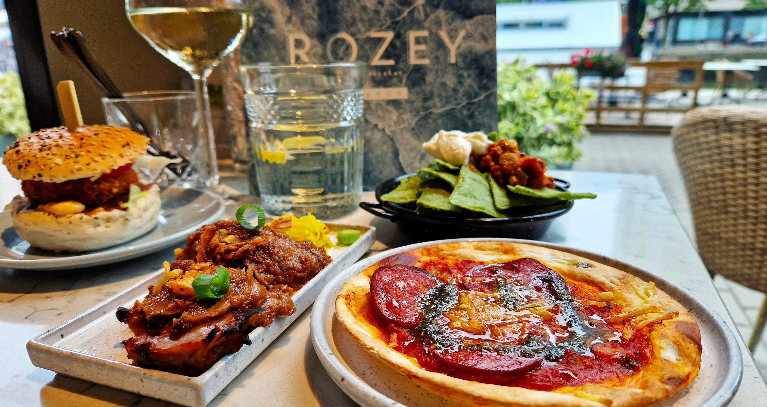 Vegetarisch de wereld rond bij Rozey