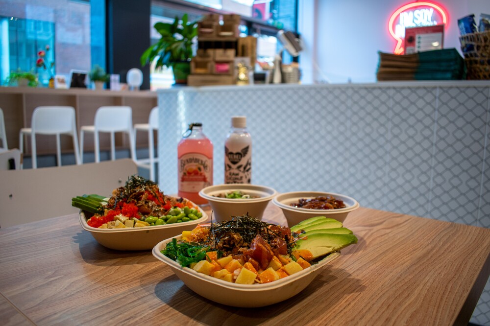 Poké bowls en nieuwe toppings bij The Poké Box