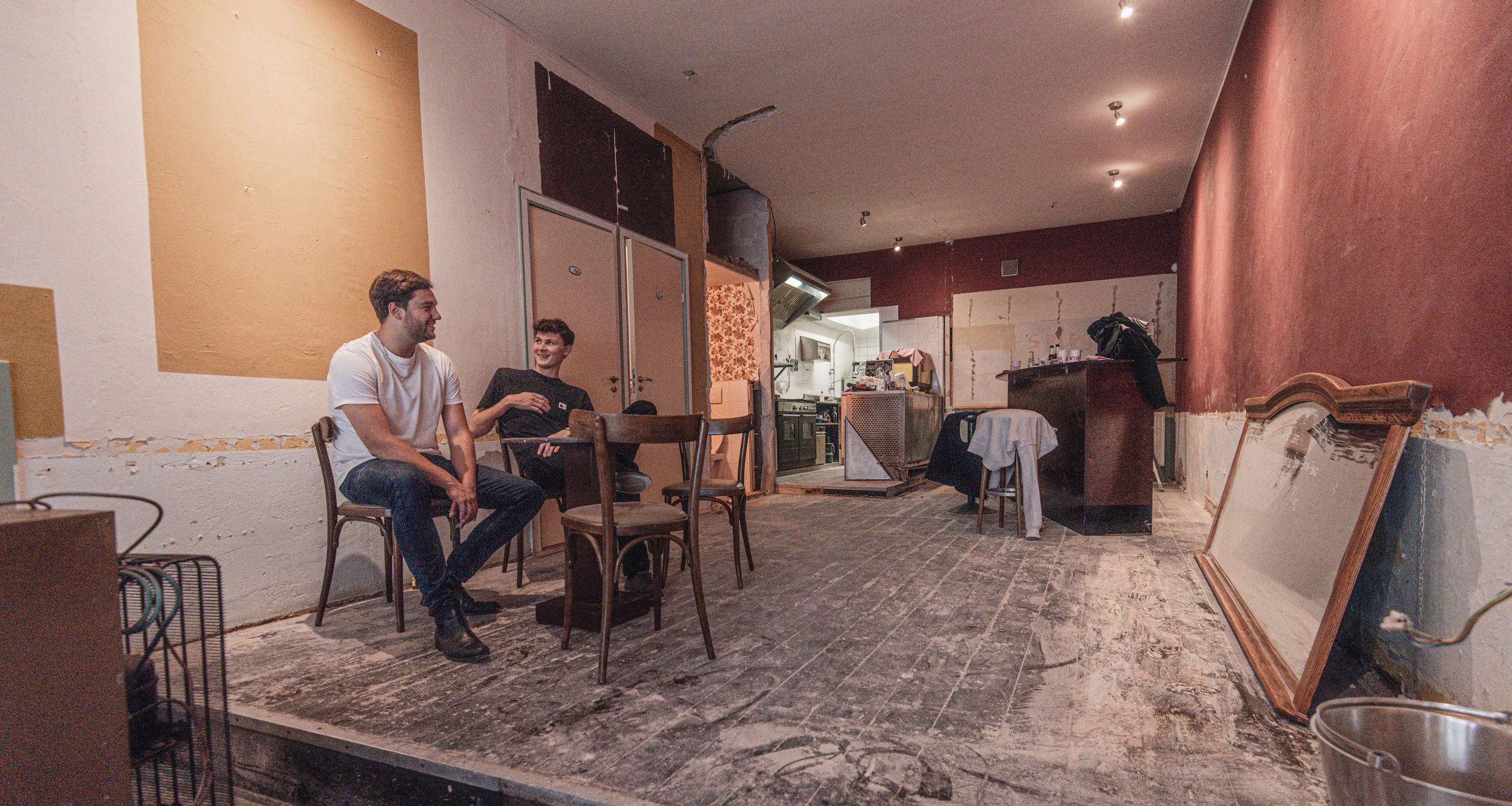 Chefs van De Matroos en Het Meisje openen Café Kiem in de Provenierswijk