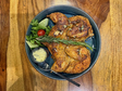 Oekraïens restaurant Sonya; Tapaka gevlinderde kip Den Haag.jpg