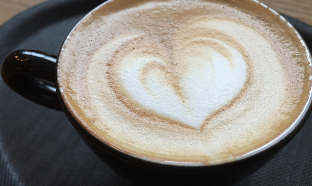 Hoe de flat white Rotterdam en de wereld veroverde