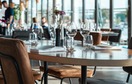 ode aan de amstel-debuikvanamsterdam-tafel-interieur.jpg