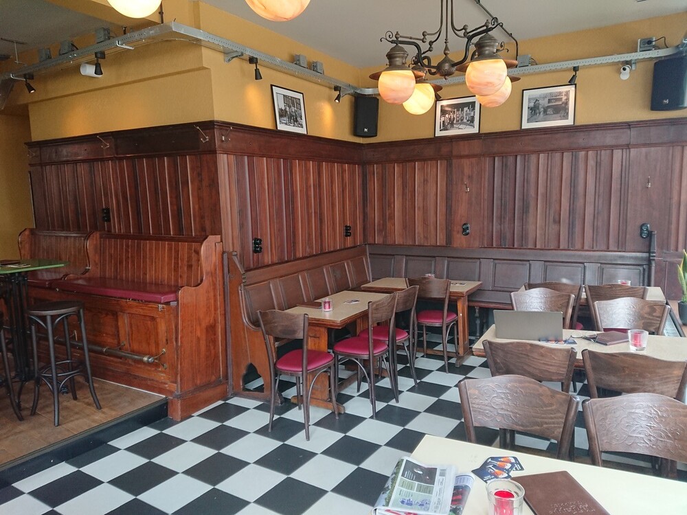 Nieuw: Bar Benthuis wordt het moderne stamcafé van Rotterdam Noord